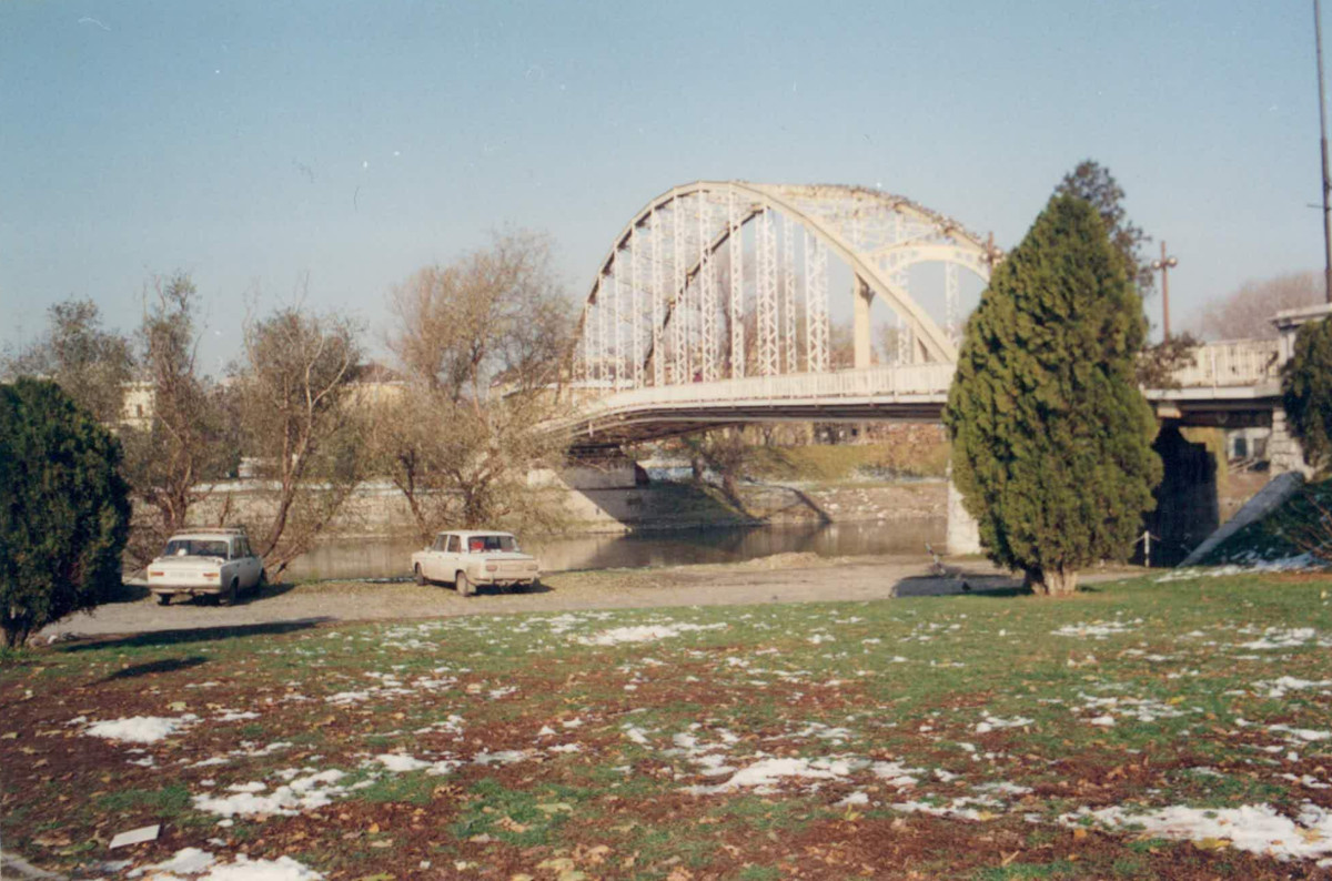 A győri Kossuth híd 1993. november 15-én – Lechner Tudásközpont, Dokumentációs Központ / Fotótár, VÁTI